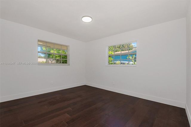 4360 NW 4th Street, Plantation, FL 33317