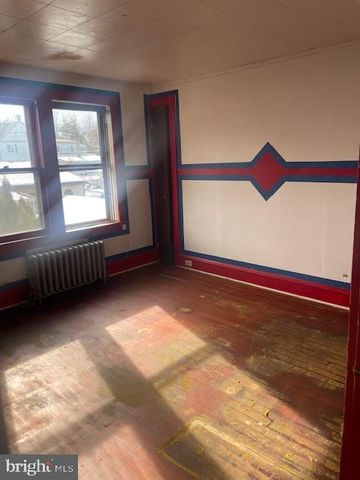 3509 MONTROSE AVE, Reading, PA 19605