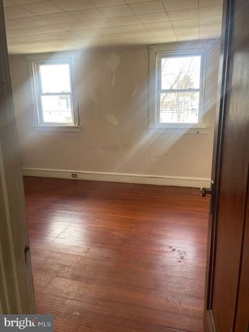 3509 MONTROSE AVE, Reading, PA 19605