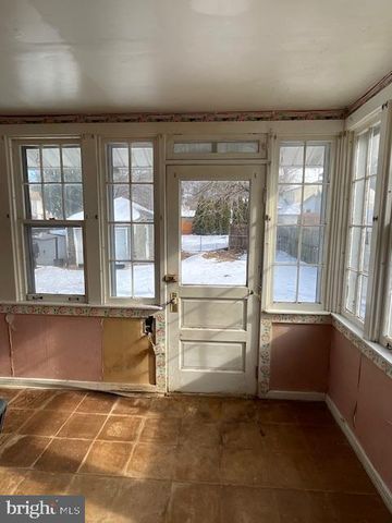 3509 MONTROSE AVE, Reading, PA 19605