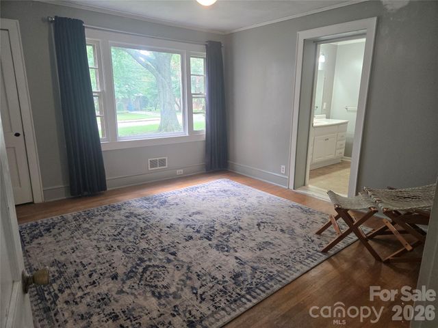 305 Oakland Avenue Avenue, Morganton, NC 28655