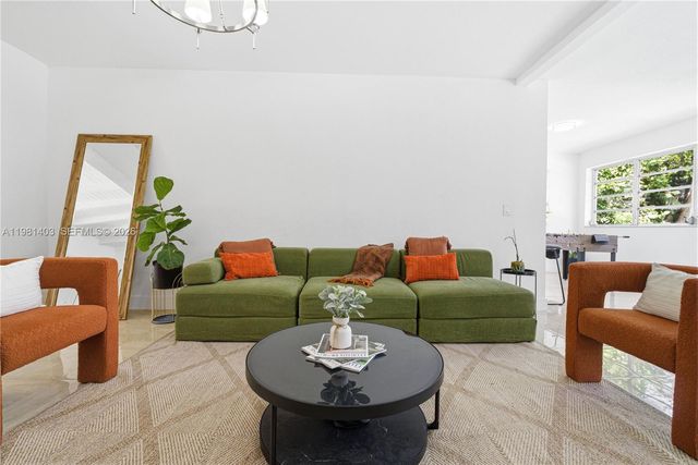 10845 Peachtree Dr 10845, Miami, FL 33161