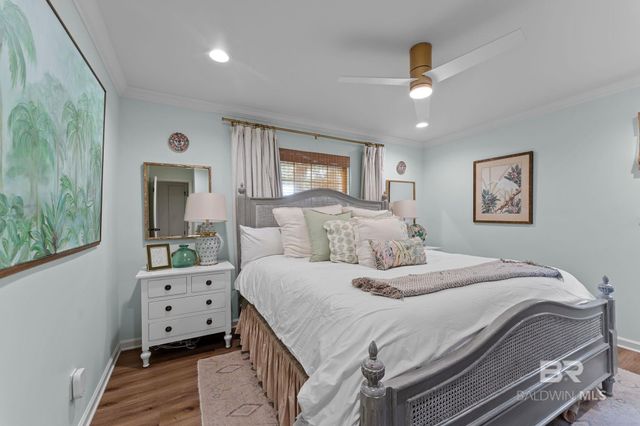 208 Pecan Avenue, Fairhope, AL 36532