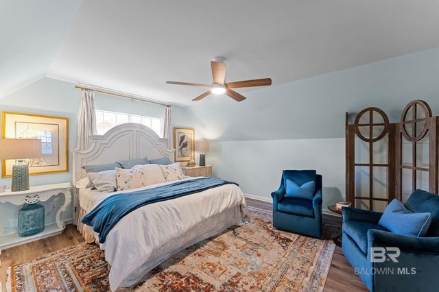 208 Pecan Avenue, Fairhope, AL 36532