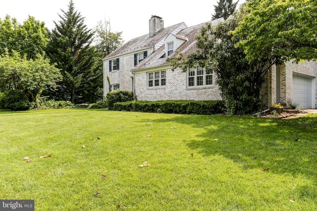 384 N 26TH ST, Camp Hill, PA 17011