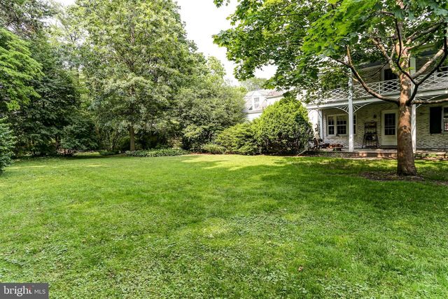 384 N 26TH ST, Camp Hill, PA 17011