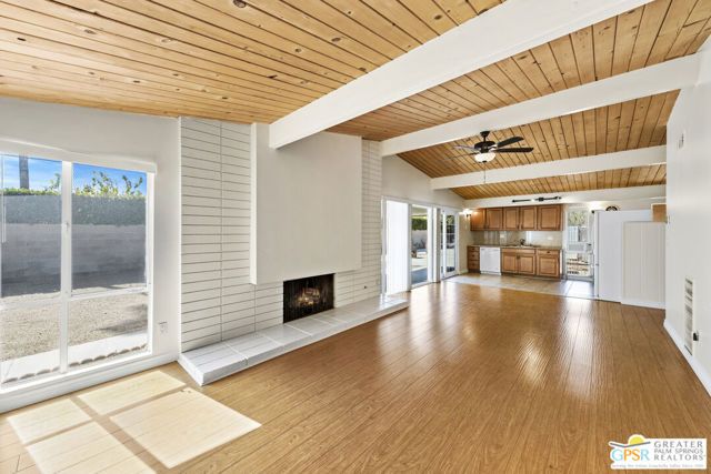889 E Janet Circle, Palm Springs, CA 92262