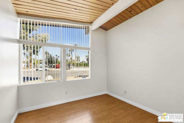 889 E Janet Circle, Palm Springs, CA 92262