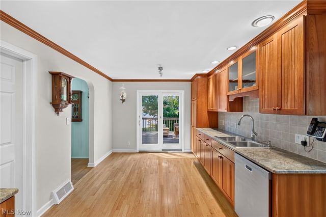 5630 N Island Drive NW, Canton, OH 44718