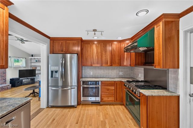 5630 N Island Drive NW, Canton, OH 44718