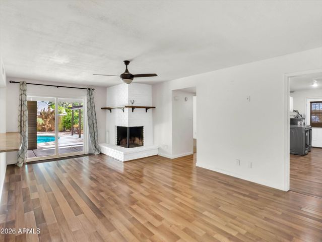 5019 W CAROL Avenue, Glendale, AZ 85302