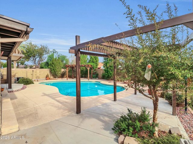 5019 W CAROL Avenue, Glendale, AZ 85302