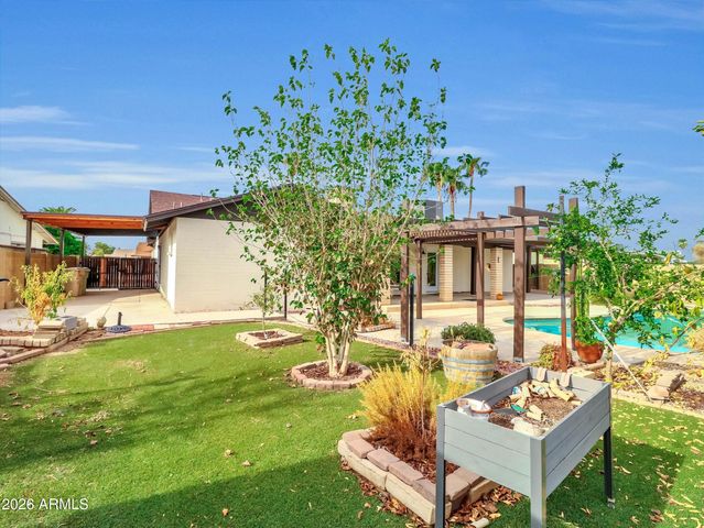 5019 W CAROL Avenue, Glendale, AZ 85302