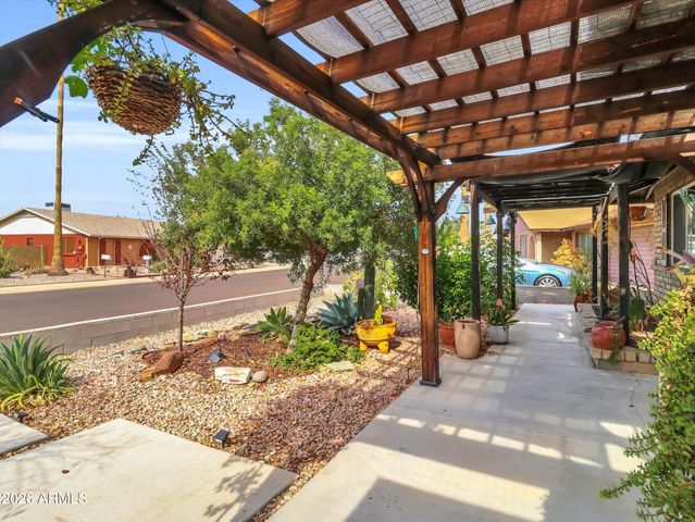 5019 W CAROL Avenue, Glendale, AZ 85302