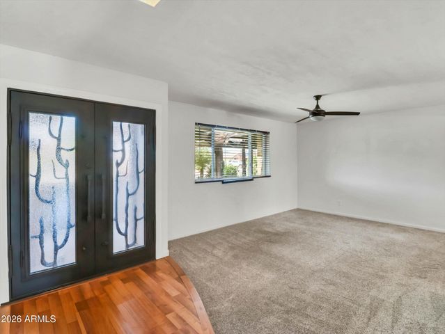5019 W CAROL Avenue, Glendale, AZ 85302