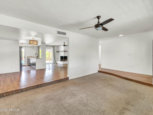5019 W CAROL Avenue, Glendale, AZ 85302