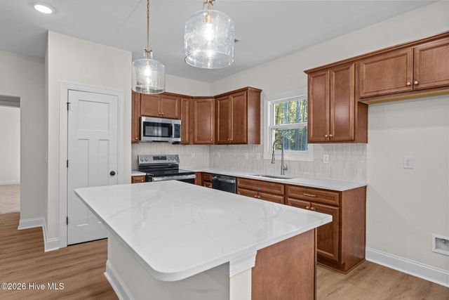2681 Us 1 Highway, Vass, NC 28394