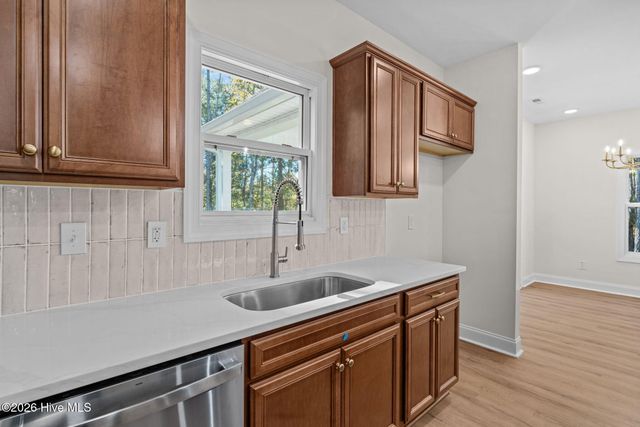 2681 Us 1 Highway, Vass, NC 28394