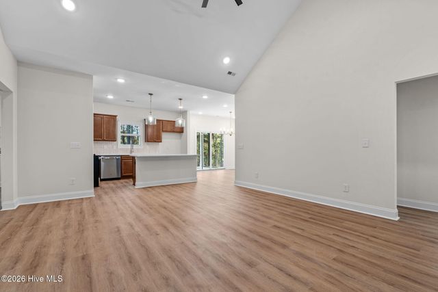 2681 Us 1 Highway, Vass, NC 28394