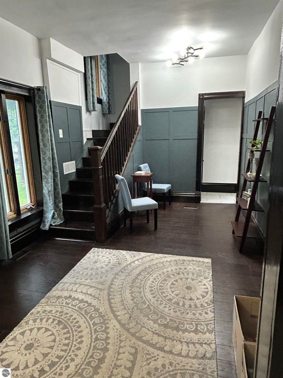 Image 5 of property listing at 508 S University Avenue, Mt Pleasant, MI 48858