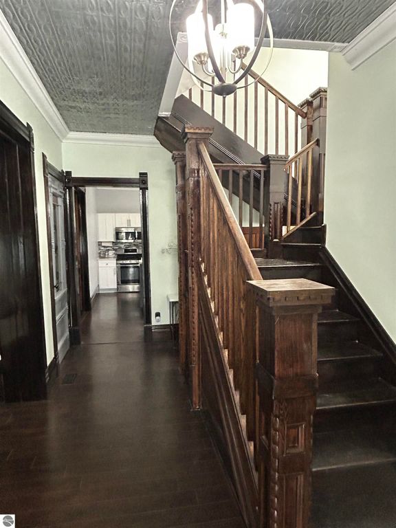 Image 6 of property listing at 508 S University Avenue, Mt Pleasant, MI 48858