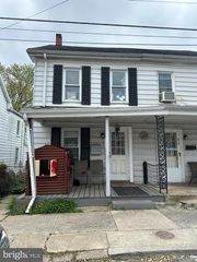 813 DALE ST, Hagerstown, MD 21740