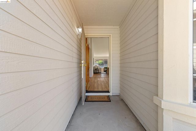 2059 Truman Ln, Oakley, CA 94561