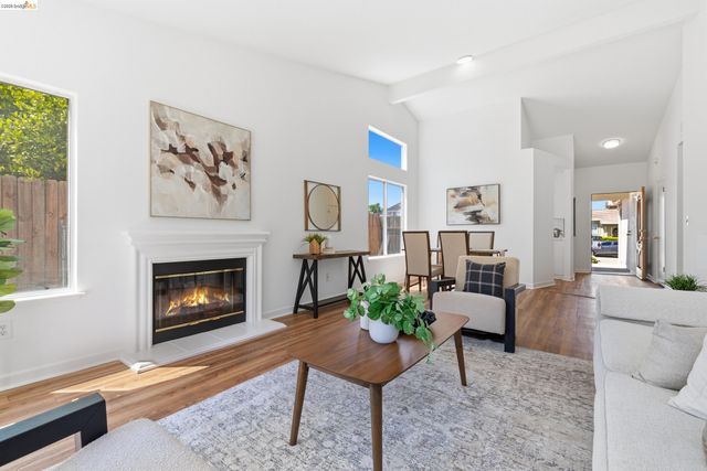 2059 Truman Ln, Oakley, CA 94561