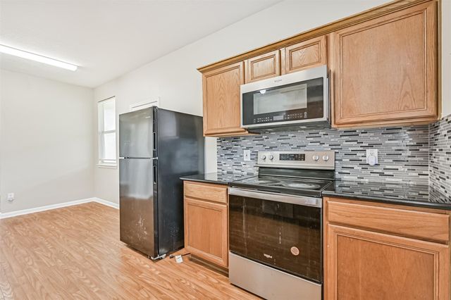 4714 Montclair Hill Lane, Fresno, TX 77545