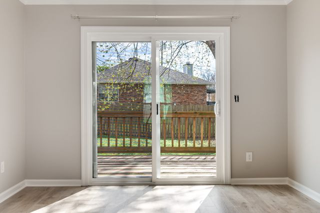 344 N Birchwood Dr, Hendersonville, TN 37075
