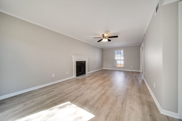 344 N Birchwood Dr, Hendersonville, TN 37075