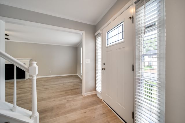 344 N Birchwood Dr, Hendersonville, TN 37075