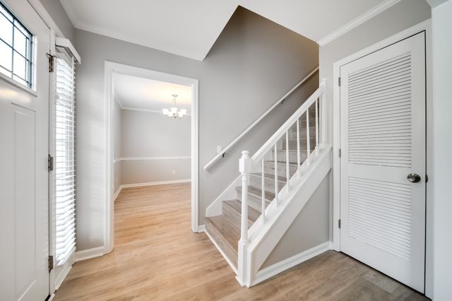344 N Birchwood Dr, Hendersonville, TN 37075