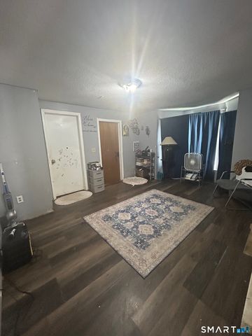 26 Summit Street, Meriden, CT 06450