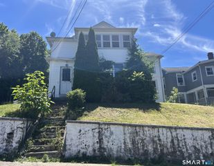 26 Summit Street, Meriden, CT 06450