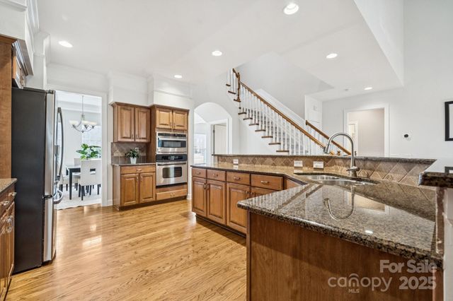 10834 Rogalla Drive, Charlotte, NC 28277