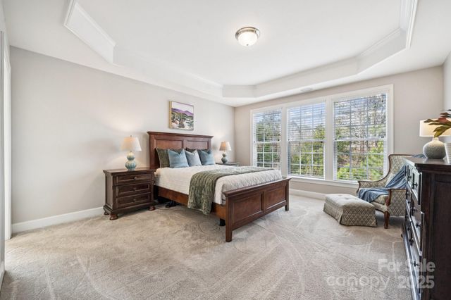 10834 Rogalla Drive, Charlotte, NC 28277