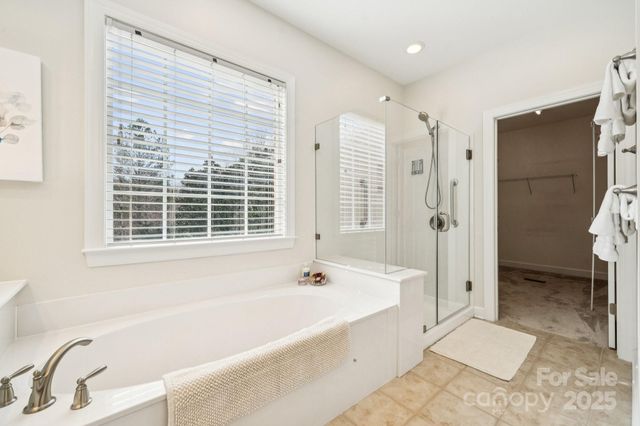 10834 Rogalla Drive, Charlotte, NC 28277