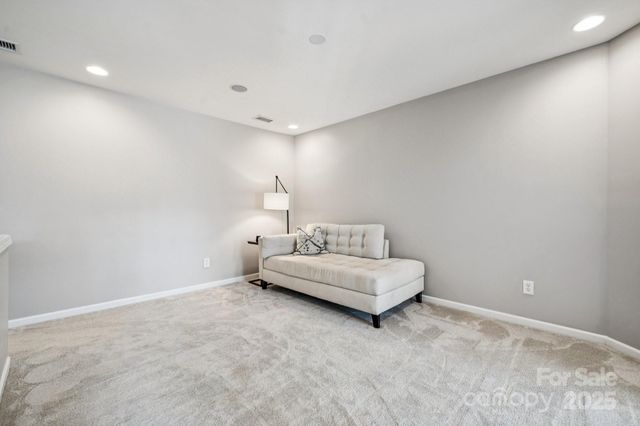 10834 Rogalla Drive, Charlotte, NC 28277