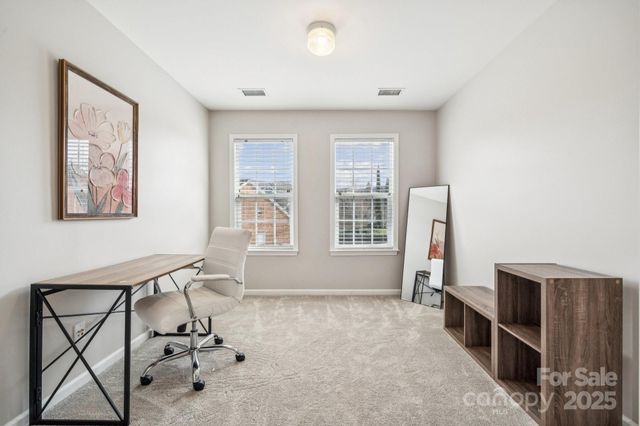 10834 Rogalla Drive, Charlotte, NC 28277