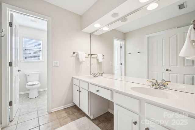 10834 Rogalla Drive, Charlotte, NC 28277