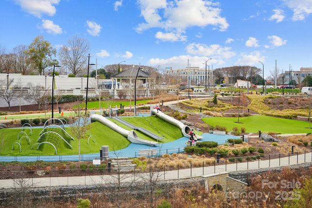 10834 Rogalla Drive, Charlotte, NC 28277