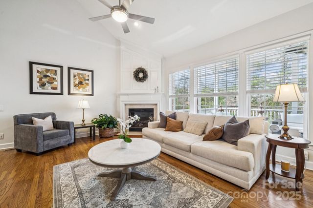 10834 Rogalla Drive, Charlotte, NC 28277