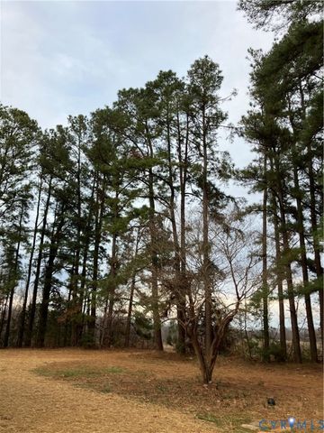 2664 Overton Rd, Victoria, VA 23974