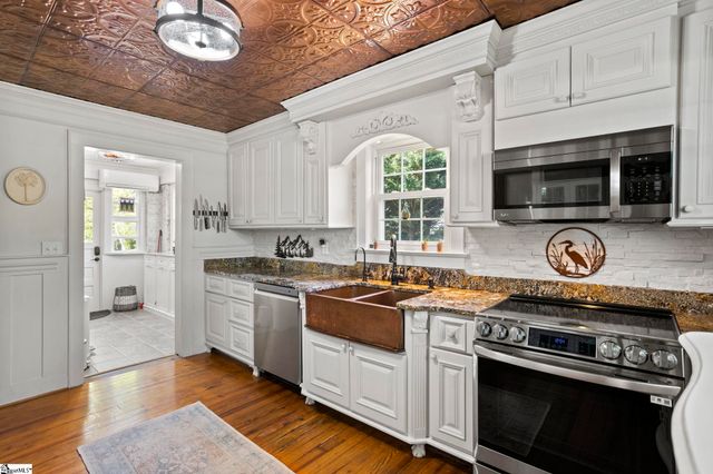 229 Florence Street, Pickens, SC 29671