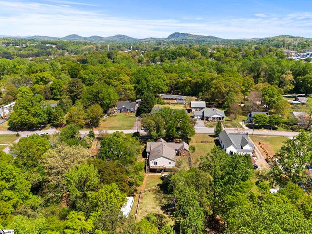 229 Florence Street, Pickens, SC 29671