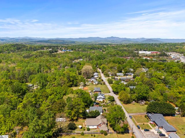229 Florence Street, Pickens, SC 29671