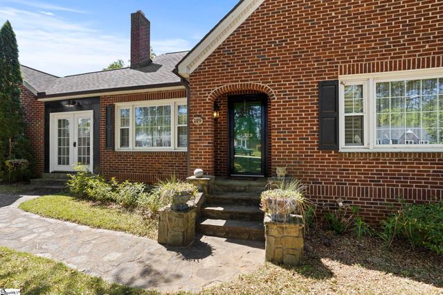 229 Florence Street, Pickens, SC 29671
