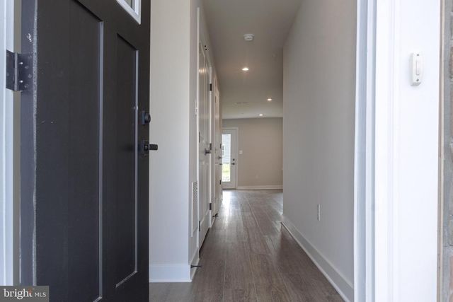 6 FOXWOOD DR, Hainesport, NJ 08036