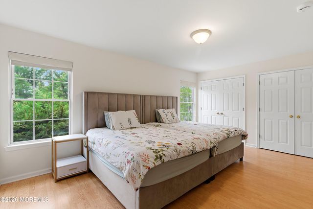 58 Charming Way, Lakewood, NJ 08701